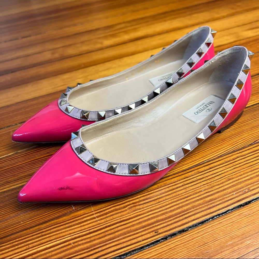 VALENTNO GARAVNI  Patent Leather Rock Stud Ballet Flats - Picture 9 of 17
